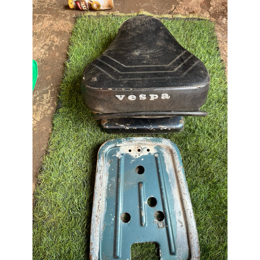 jok depan vespa exlusive warna original