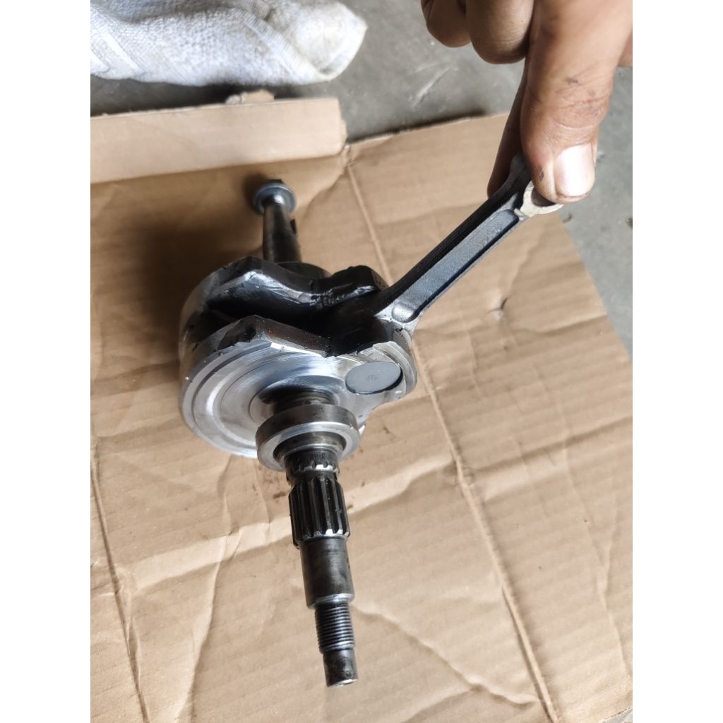 as kruk Jupiter z custom stang piston c70