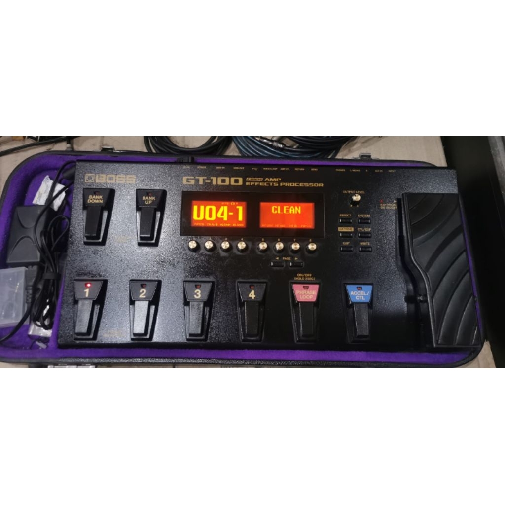 EFEK GITAR BOSS GT-100 SECOND