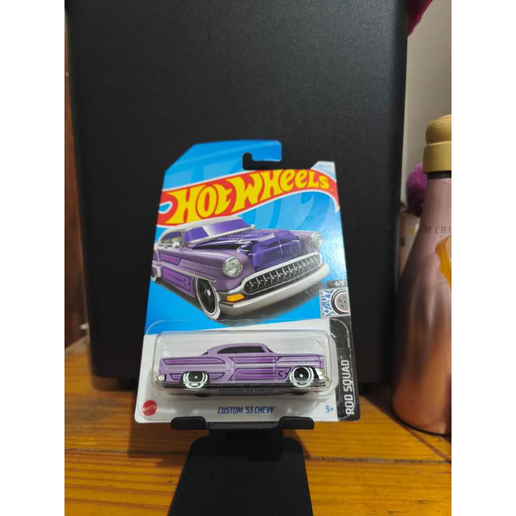 Hot Wheels Custom 53 Chevy - THR