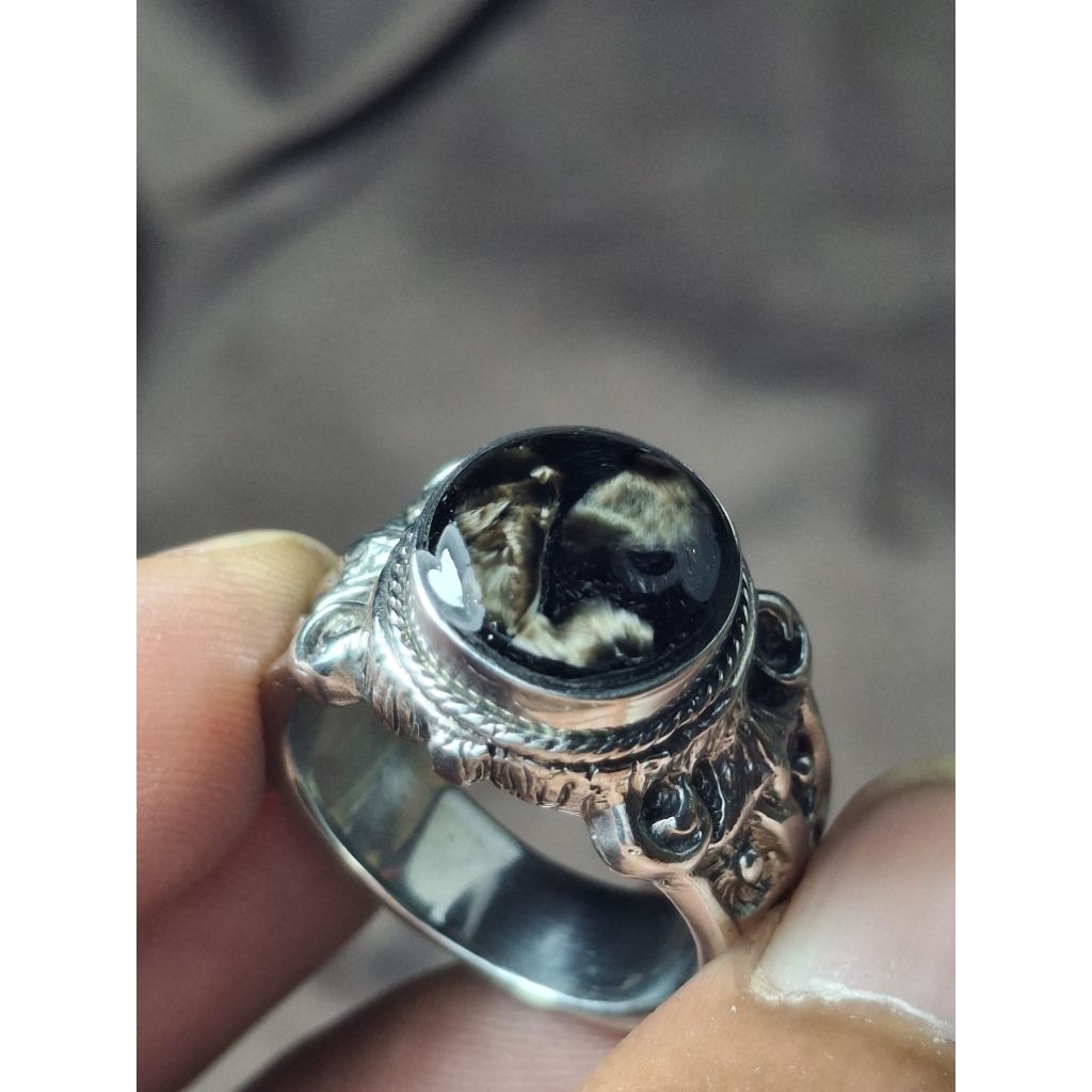 Bulumacan Lumajang (Basaltic glass)