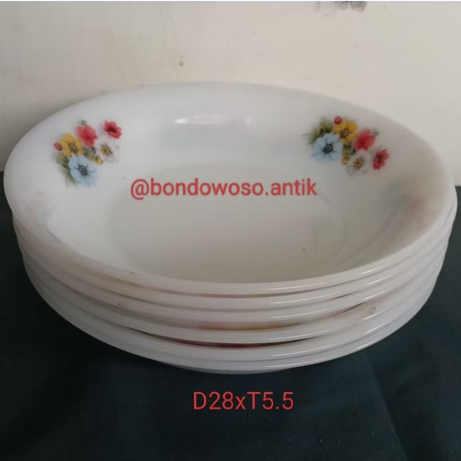 MANGKOK BESAR ARCOPAL FRANCE d28