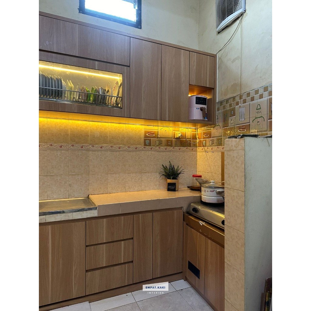 Kitchen Set Custom Premium HPL Desain Kayu Sidoarjo