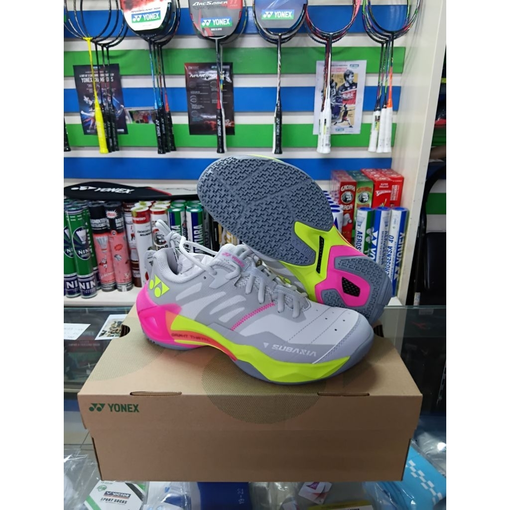 Sepatu Badminton Bulutangkis Yonex Premium Terbaru Subaxia GT Women Dijamin Original Yonex Sunrise