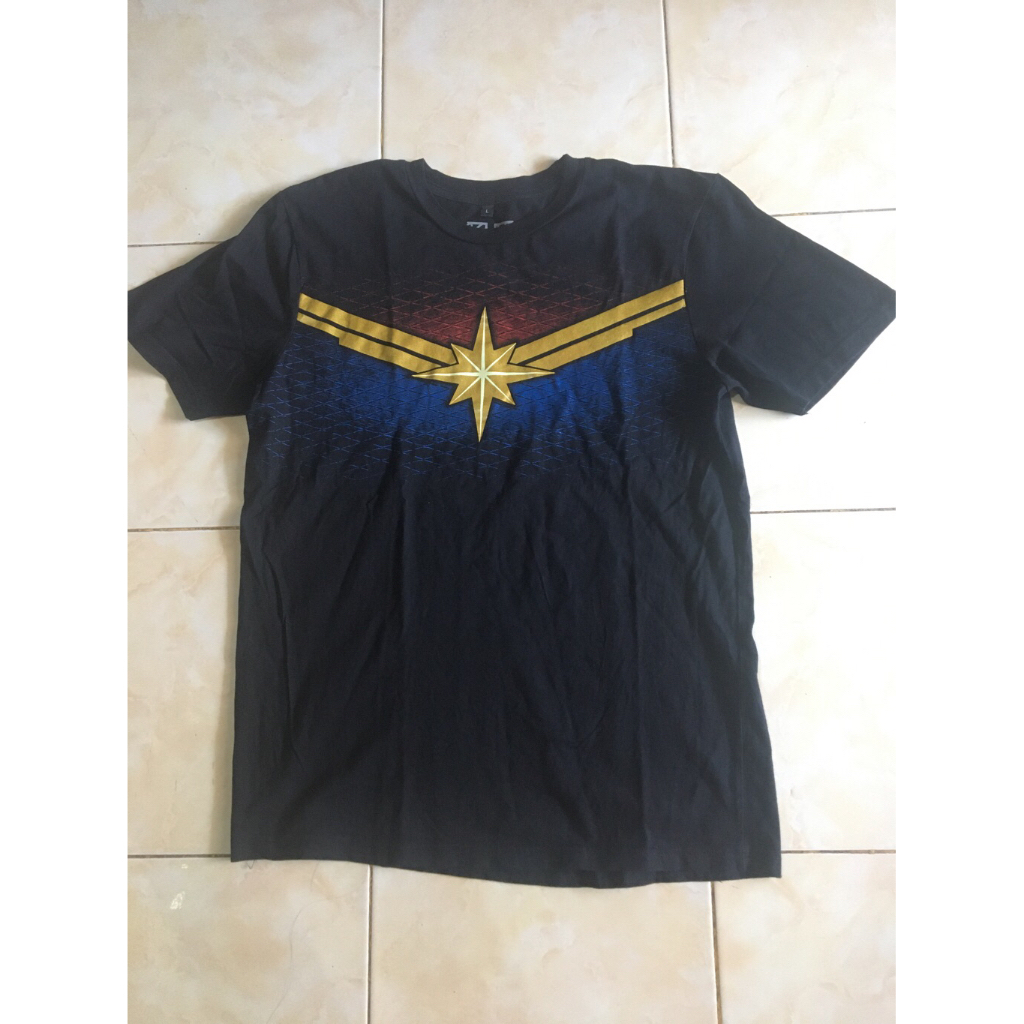 Kaos Pria Brand Azura