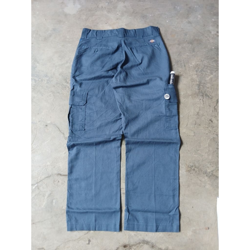 LP. CARGO DICKIES BLUE FORCE
