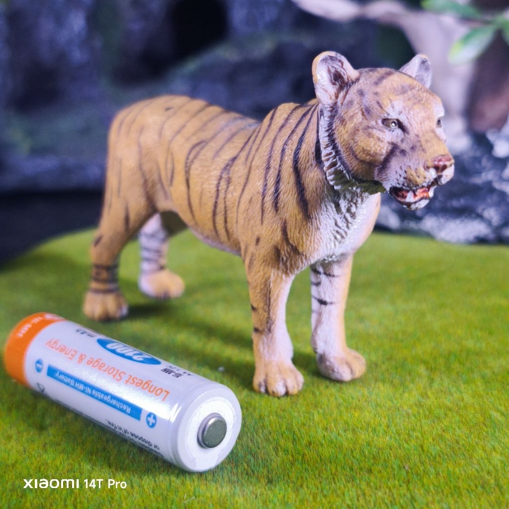 Schleich 2007 tiger figure