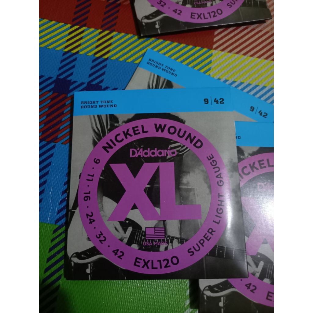 senar gitar D'addario 09