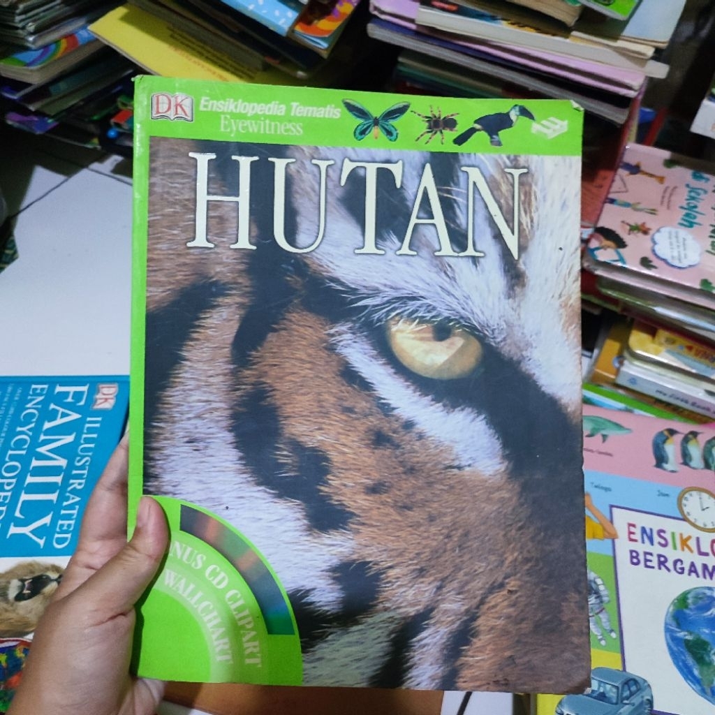 buku anak DK ensiklopedia tematis eyewitness hutan