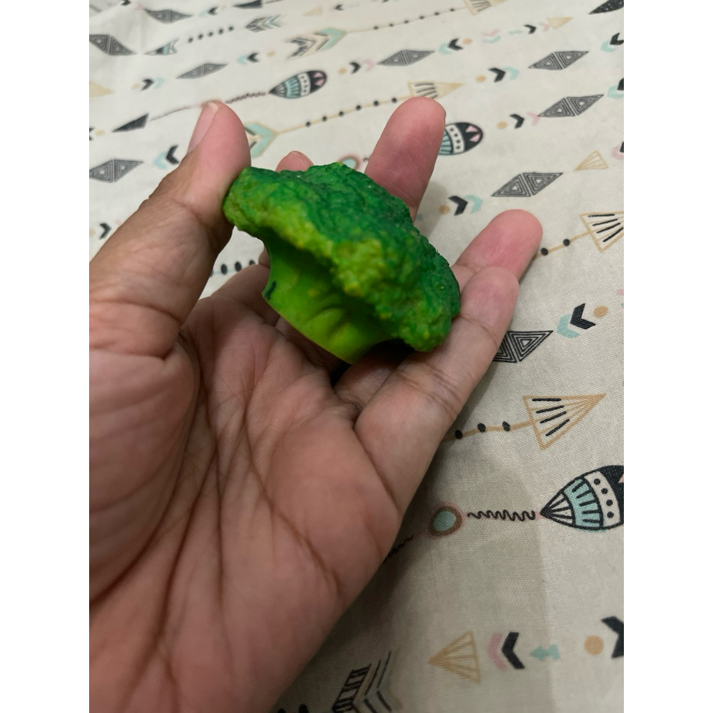 mainan masakan preloved mainan sayur karet preloved mainan brokoli