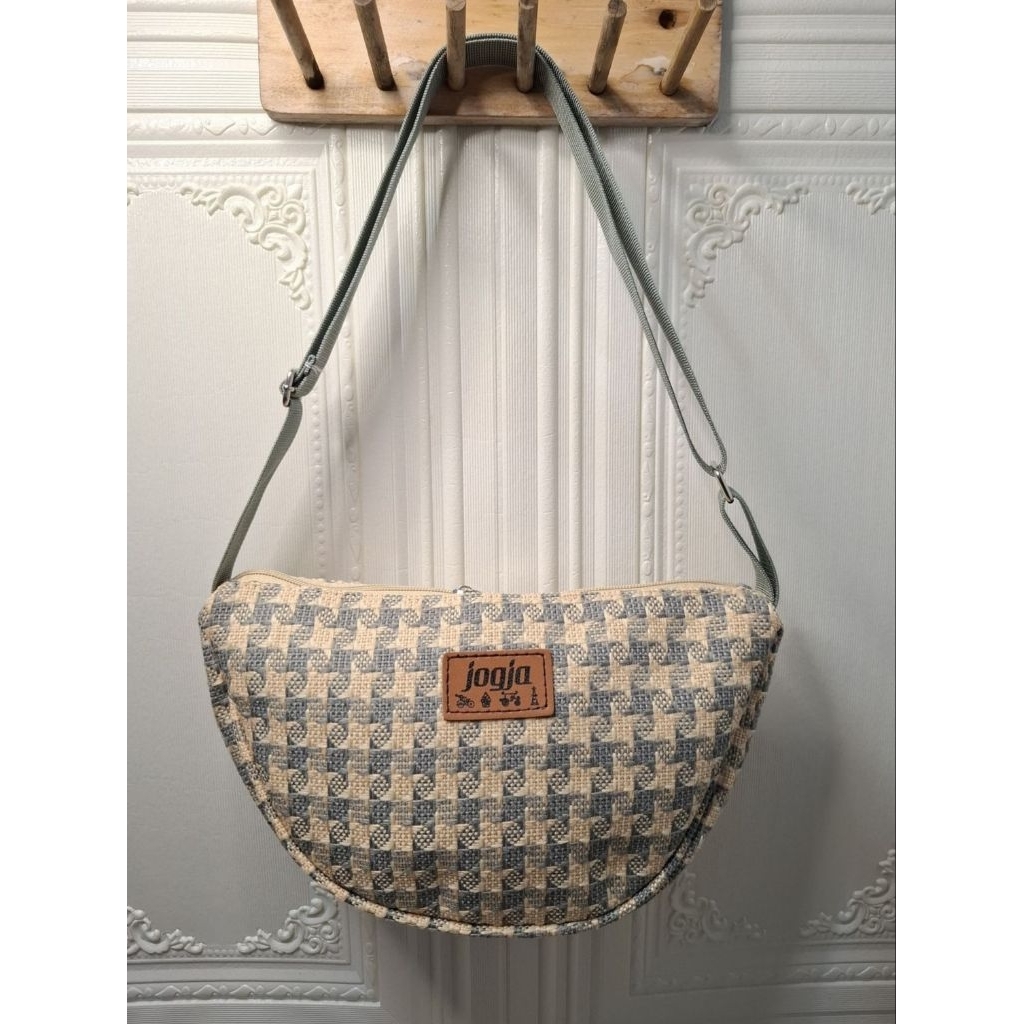 Tas Selempang Cewek | Sling bag Serut | Jogja