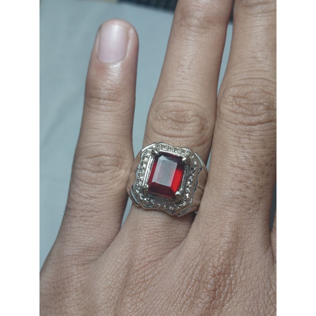 Natural hessonite garnet