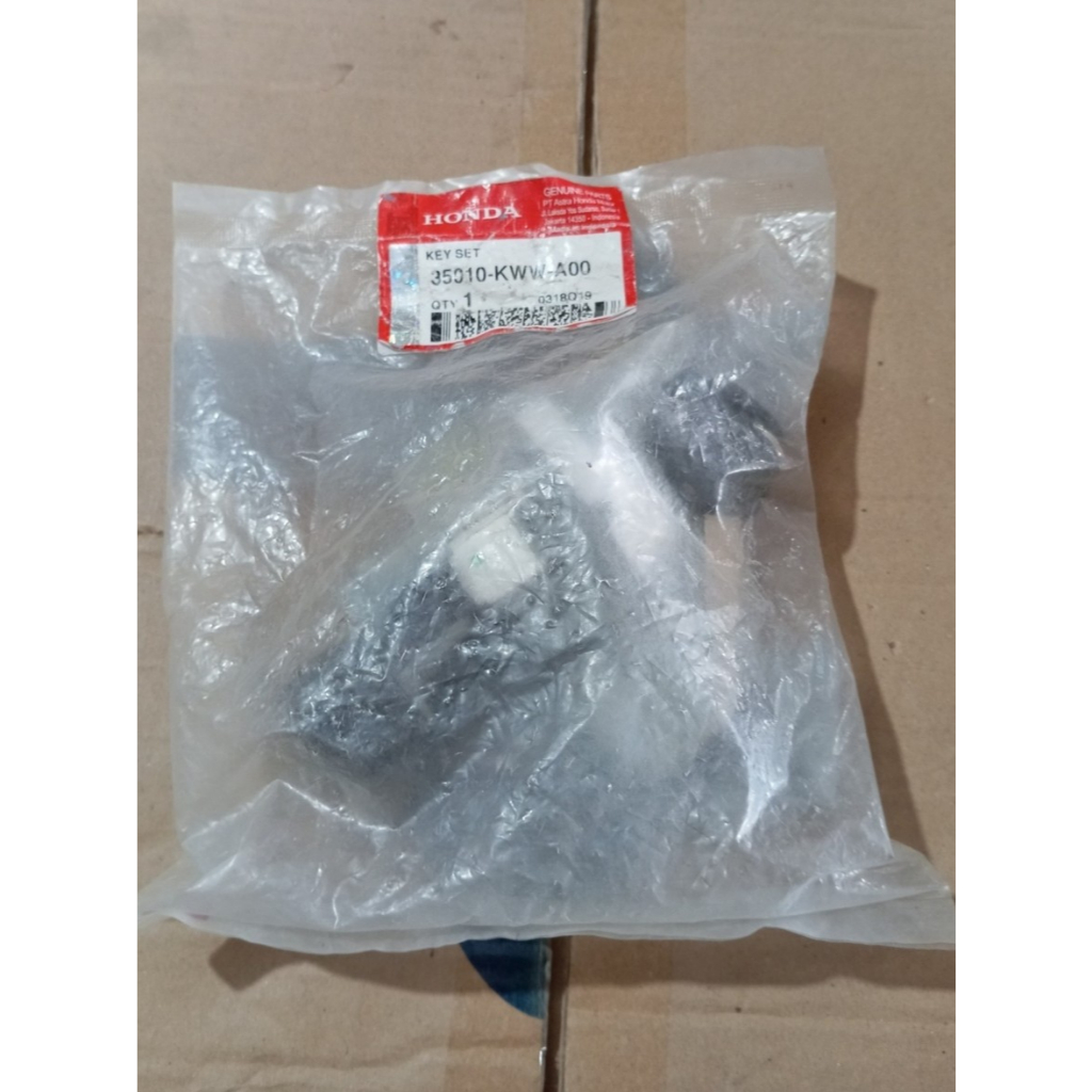 KUNCI KONTAK SET / KEY SET MOTOR AHM HONDA HGP 35010-KWW-A00 REVO 110 / REVO 110 NEW