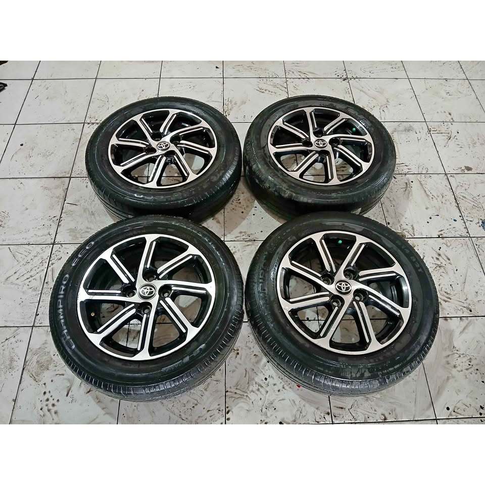 Velg bekas copotan std ayla r14 pcd 4x100 (velg aja) agya calya sigra brio ayla dll