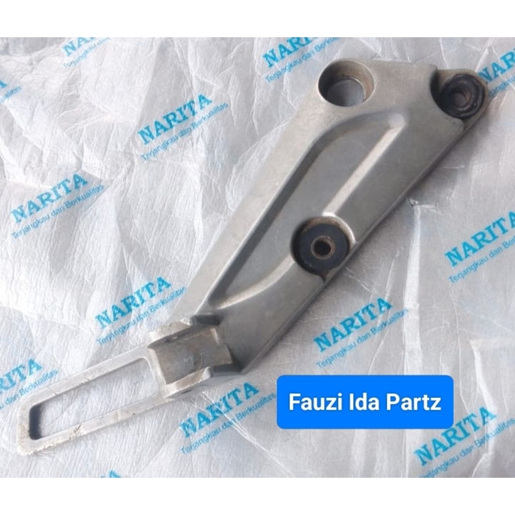 Fostep Step Belakang HONDA SUPRA X Lama Kanan Original