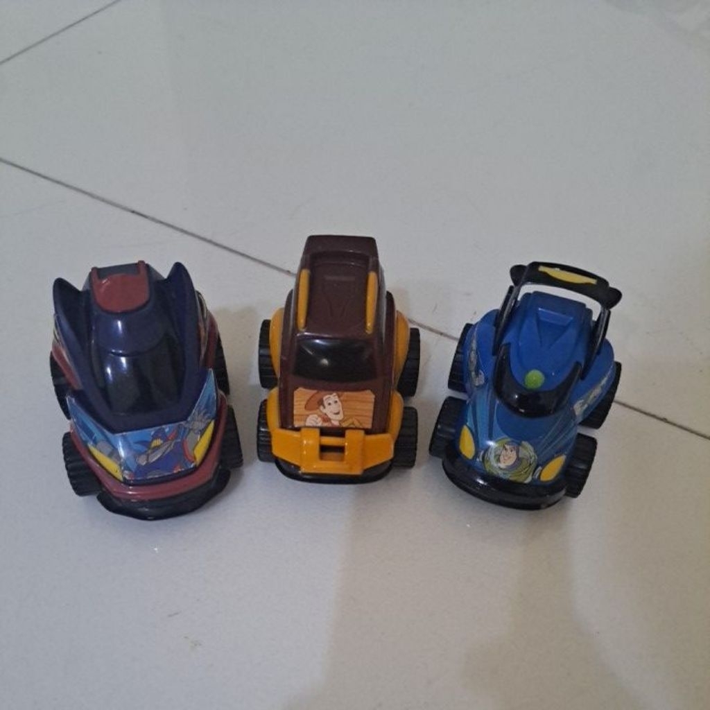 set 3 pcs mainan mobil mobilan toy story disney store woody buzz zurg