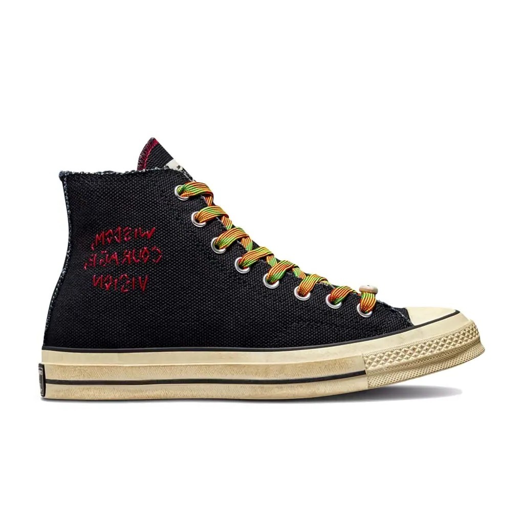 Sepatu Sneakers Pria Converse Barriers Worldwide x Converse Chuck 70 Black Red Egret Original A01786