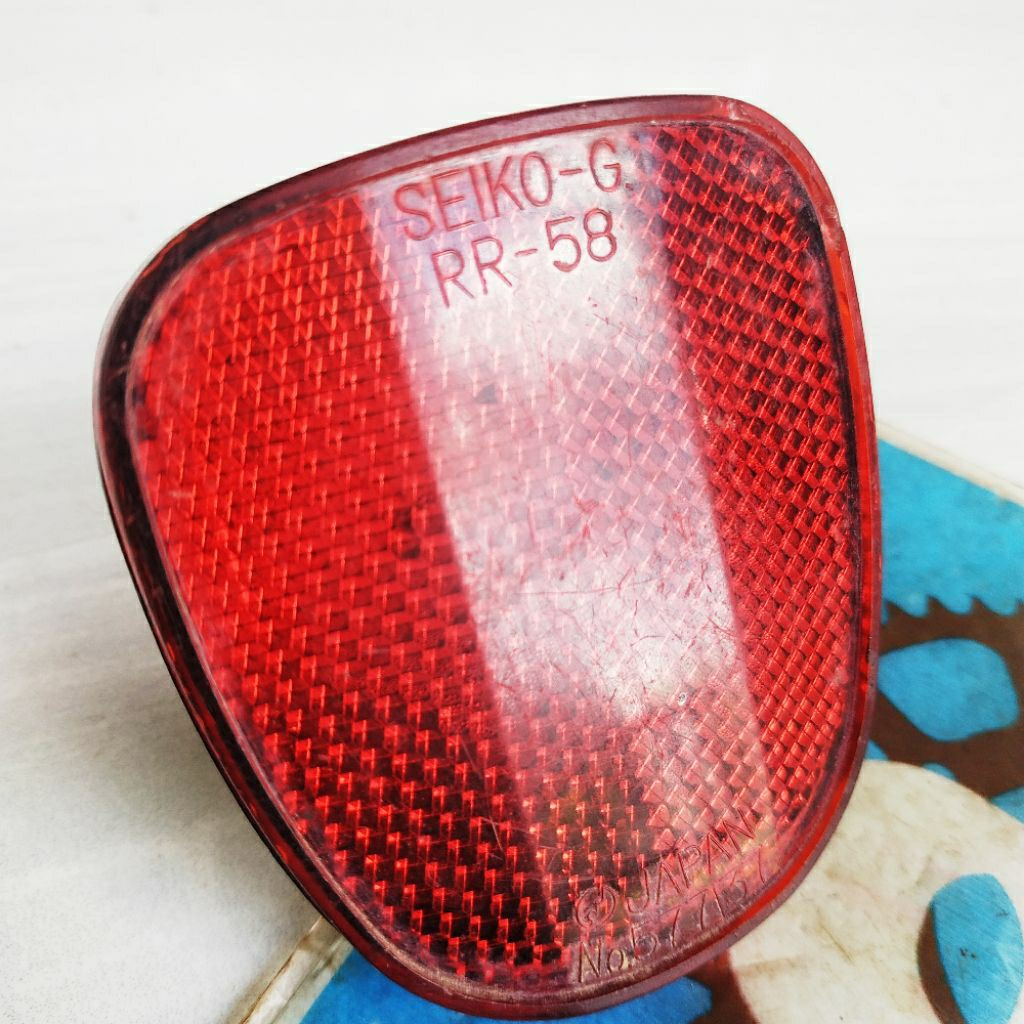 cat eye mata kucing spakbor belakang sepeda balap low rider jadul lawas vintage seiko Japan original