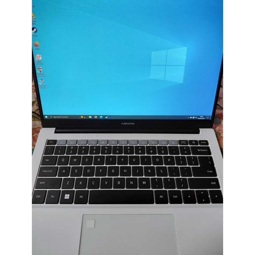Advan x Darbotz WorkPlus Ryzen 7 7735HS 16GB SSD 512GB 14  , second bekas pemakaian