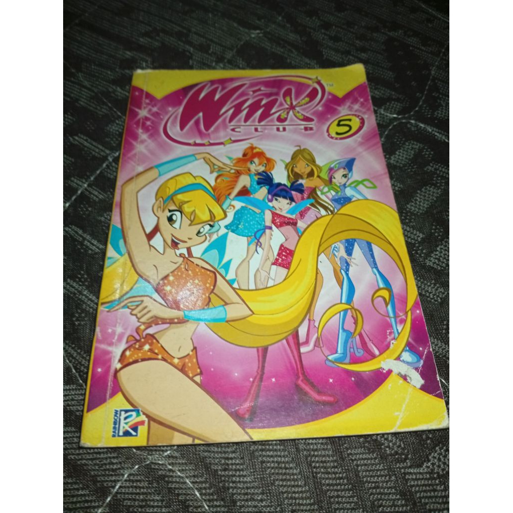 KOMIK BERWARNA. WINX CLUB VOL 5