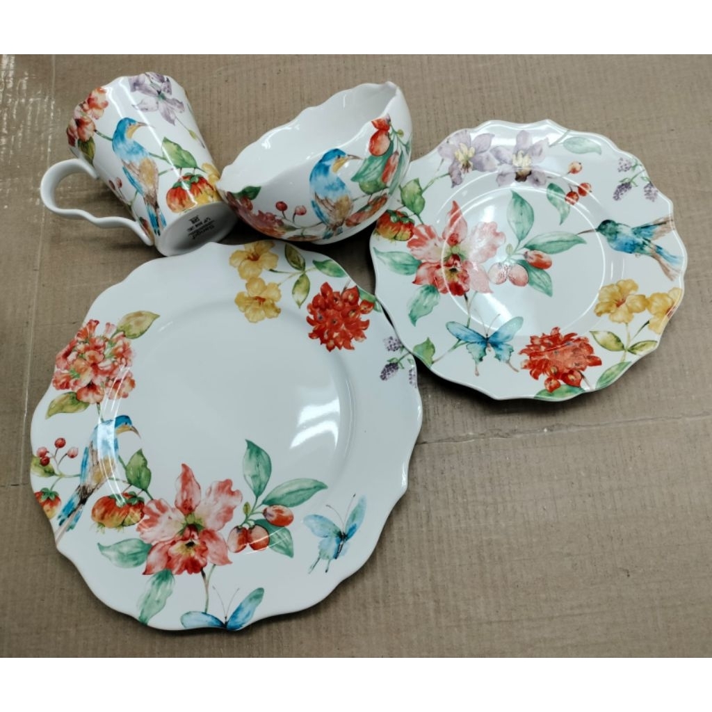 Dinner Set keramik Sango type Karina isi 16 pcs