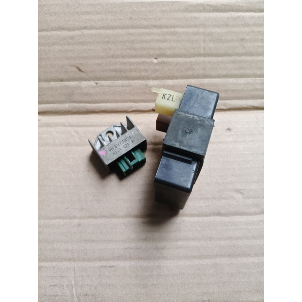 ECU CDI DAN KIPROK HONDA SPACY KARBU PNP SCOOPY BEAT KARBU KZL ORI COPOTAN