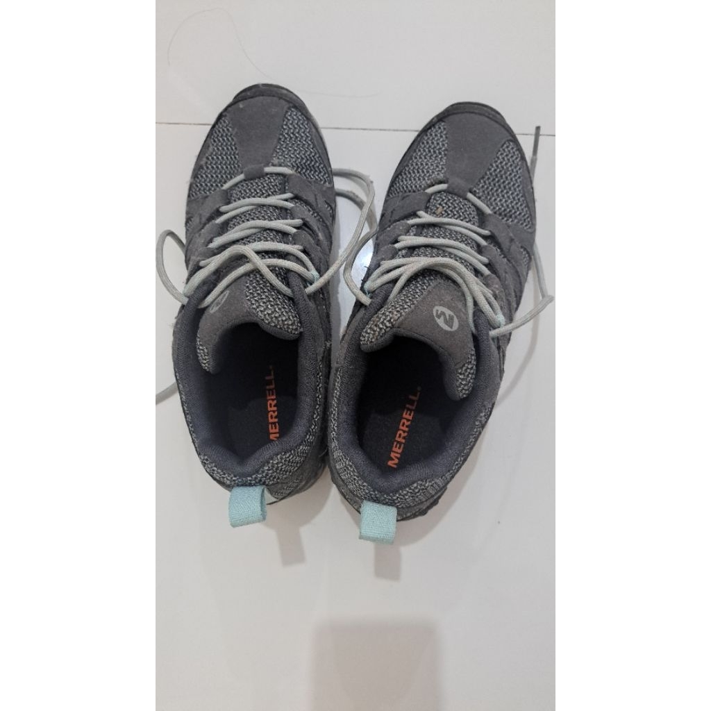PL SEPATU OLAH RAGA WANITA NAIK GUNUNG HIKING MERELL