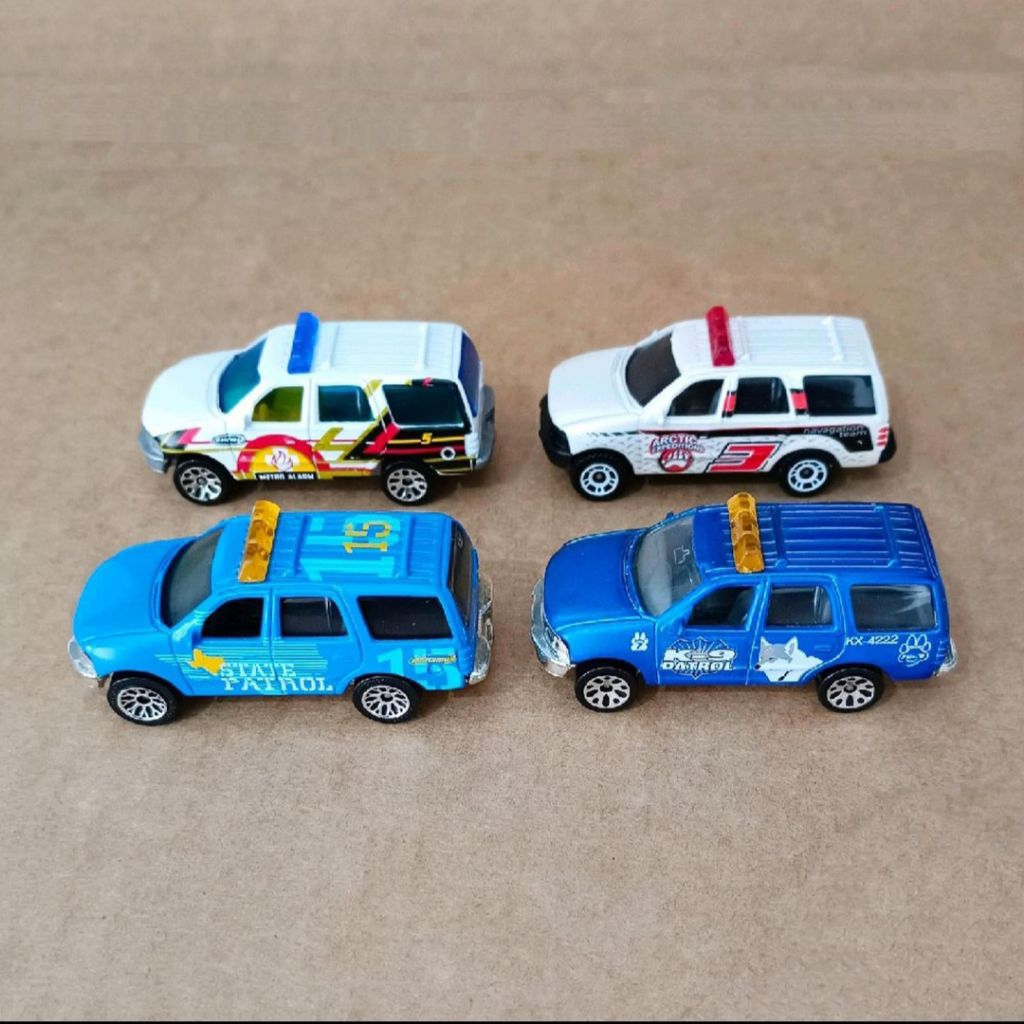 Matchbox Police Diecast Lose Ford Expedition 1998 (Set 4pcs)