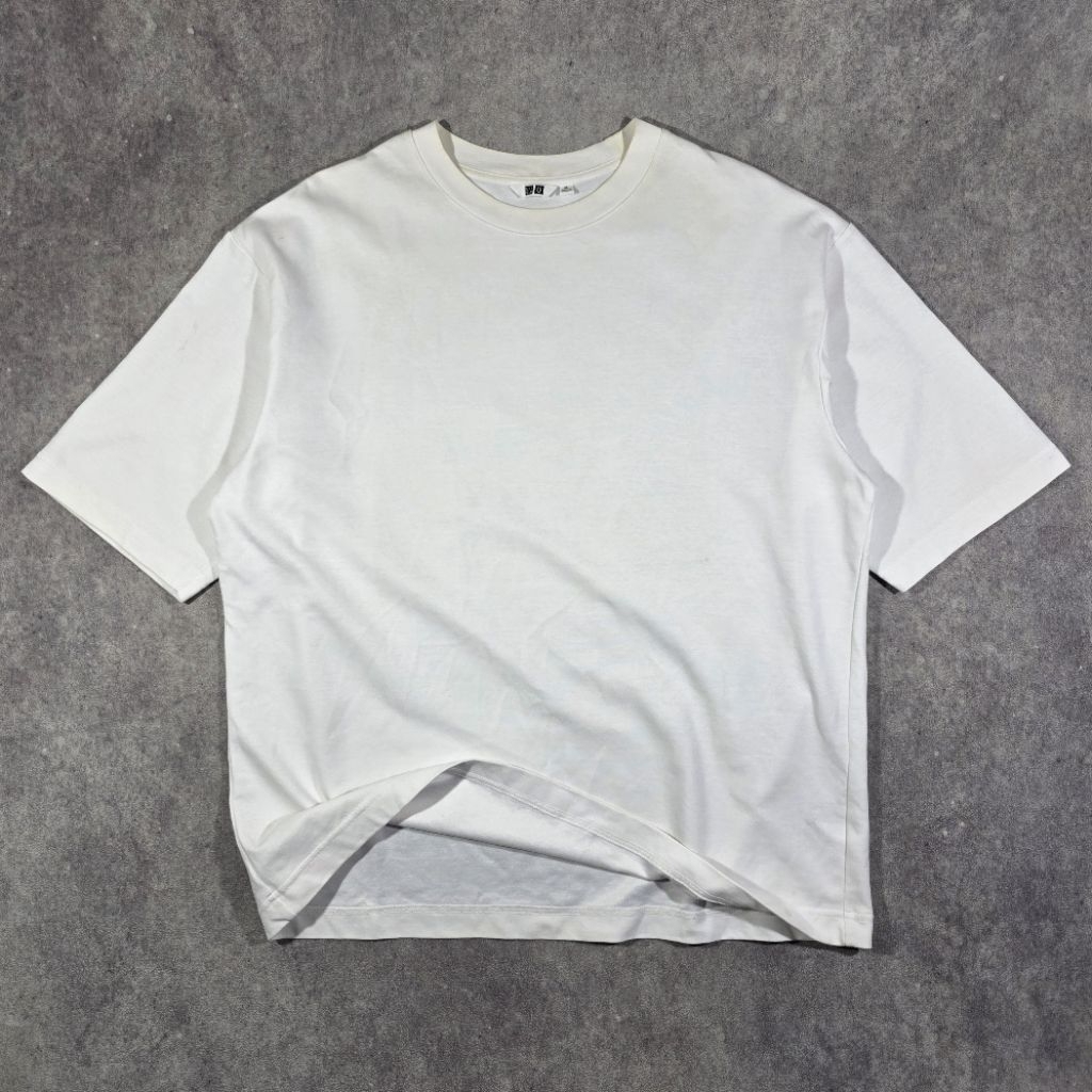 KAOS BASIC OVERSIZE UNIQLO U AIRISM