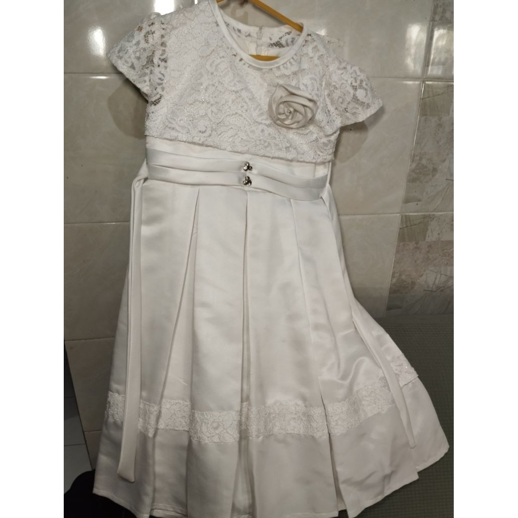 preloved dress putih brokat pesta anak