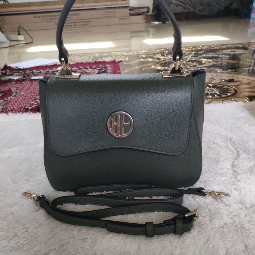 tas handbag & slempang wanita warna hijau lumut
