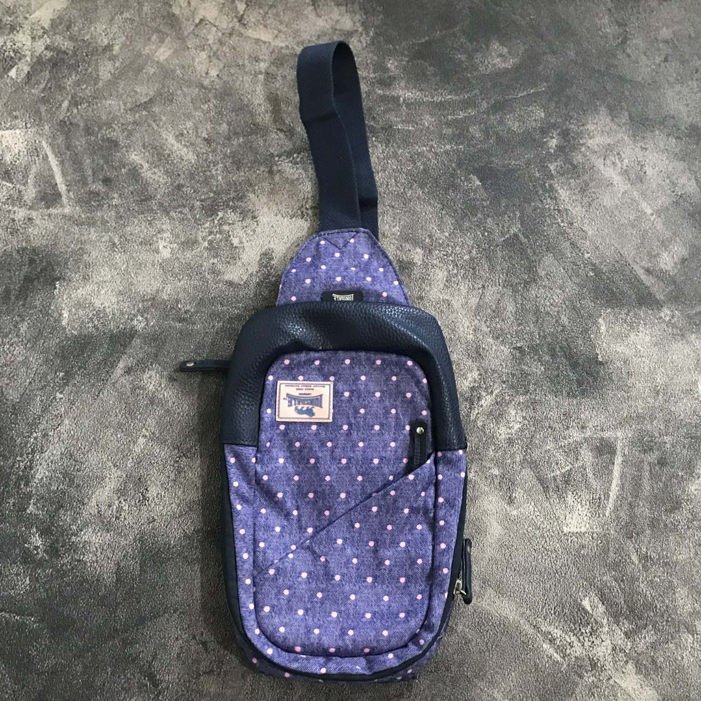 Tas selempang lonsdale preloved