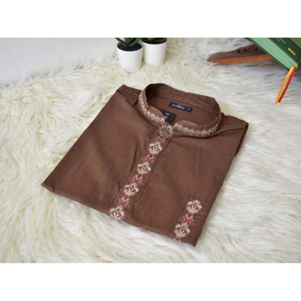 KOKO LA SHAKKA / KOKO LASHAKKA DEWASA/KEMEJA KOKO LA SHAKKA wana cokelat tua dan cokelat muda harga 