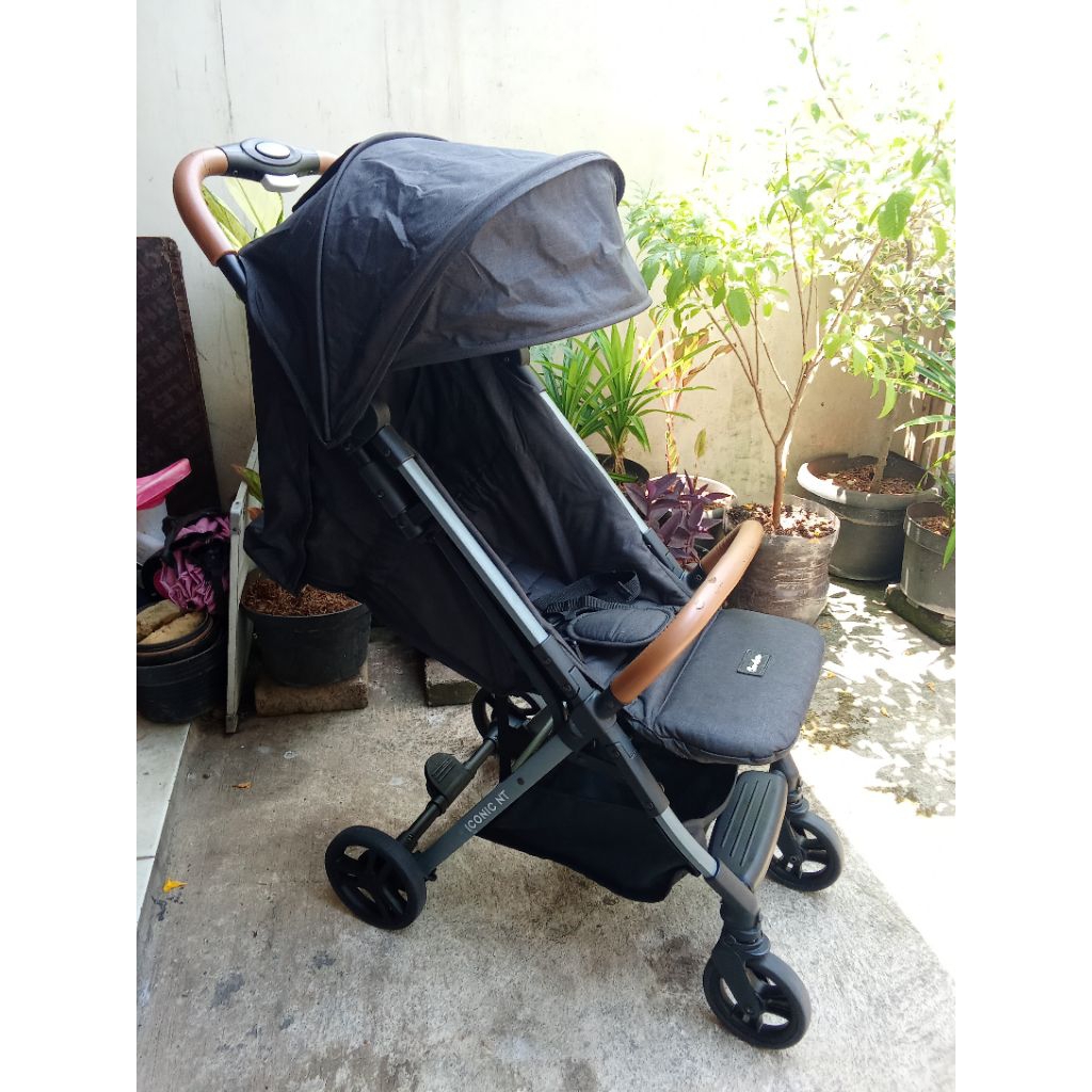 stroller cocolatte iconic nt