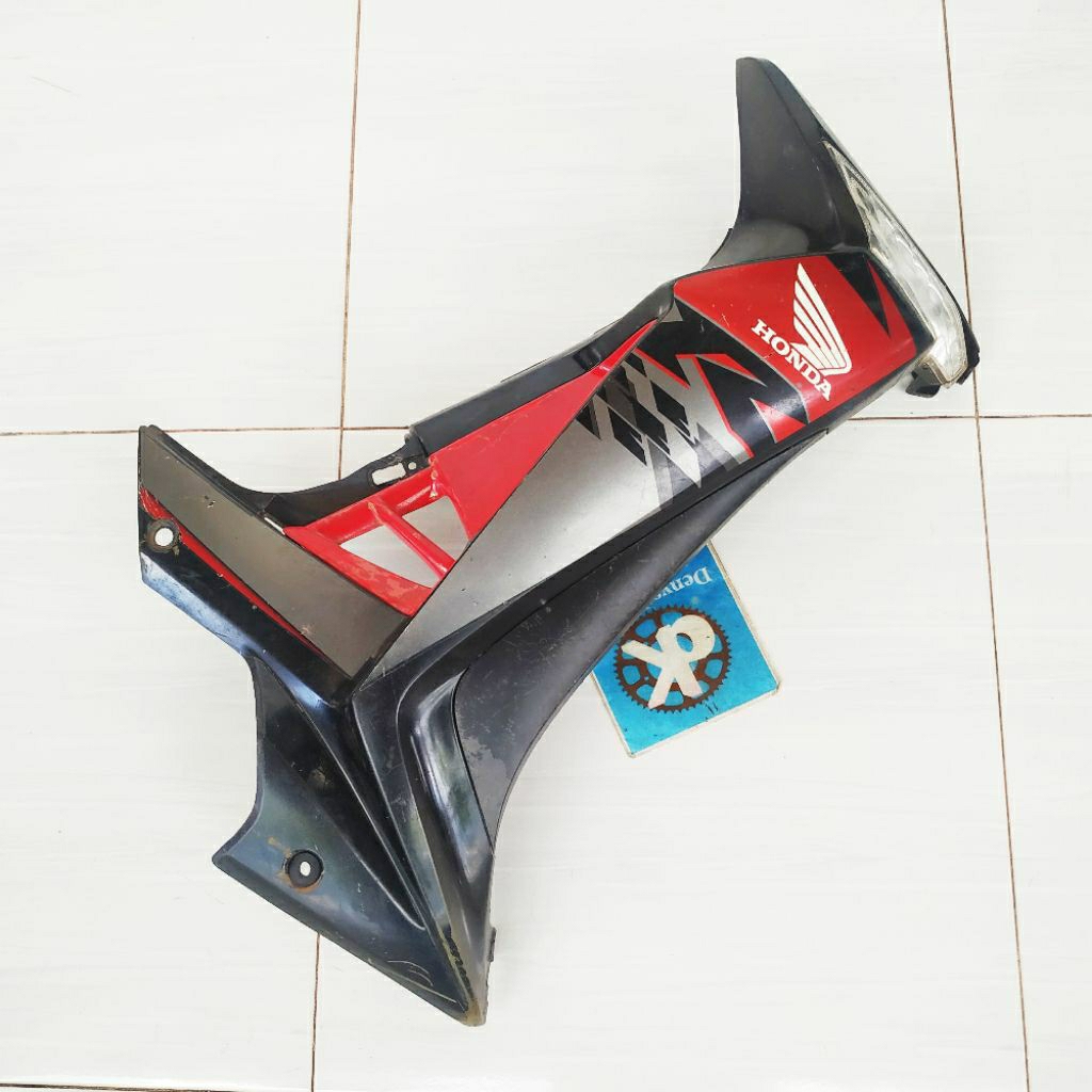 sayap kanan supra x125 batman original second