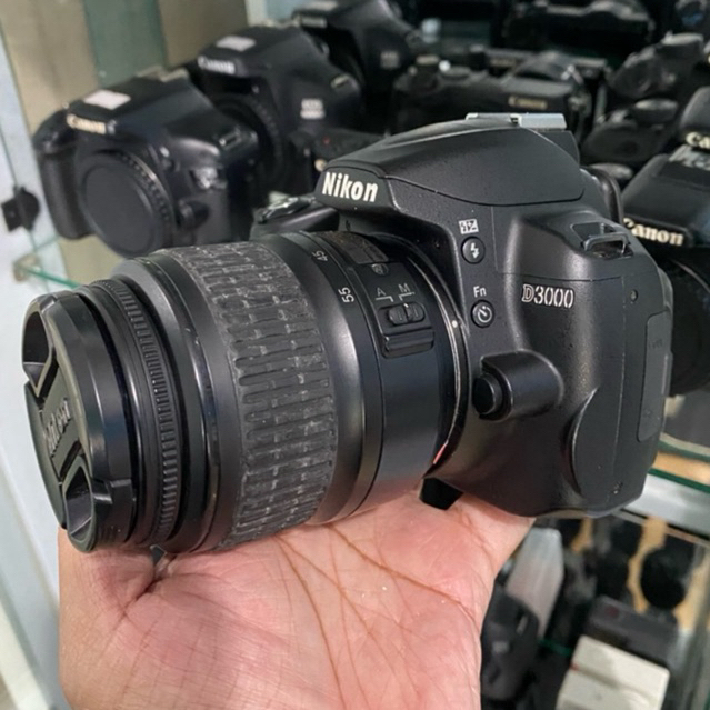 Nikon d3000 vignet bekas mulus