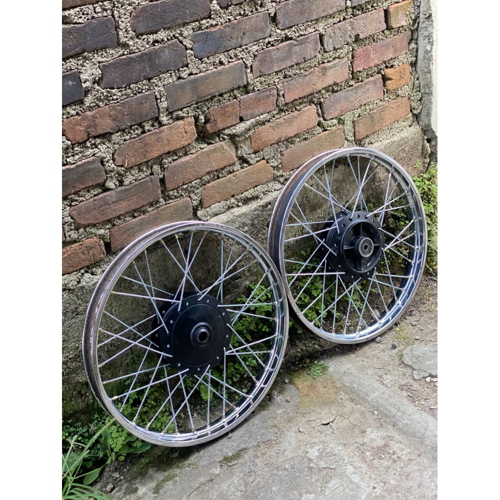 Velg original Astrea grand jari-jari