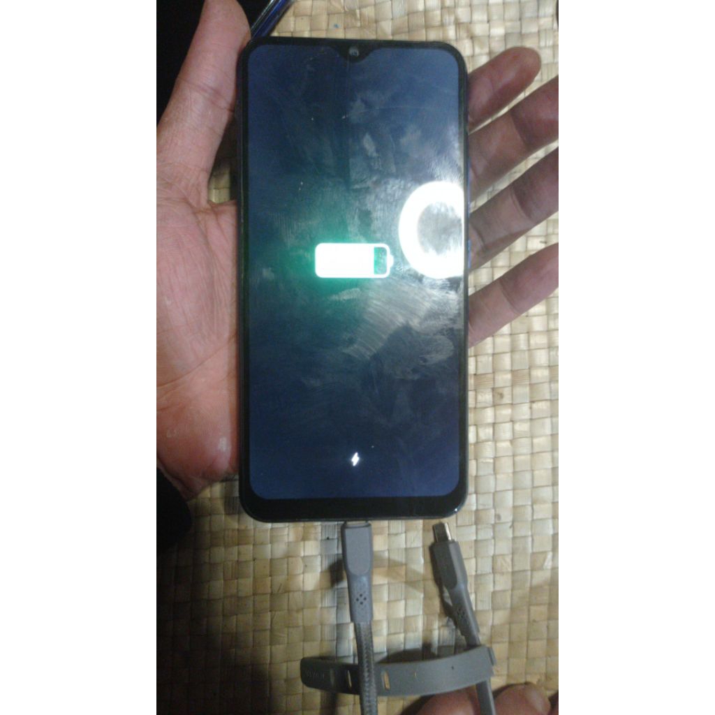 vivo y12 minus pola dan redmi 5 plus kaca lcd retak dikit