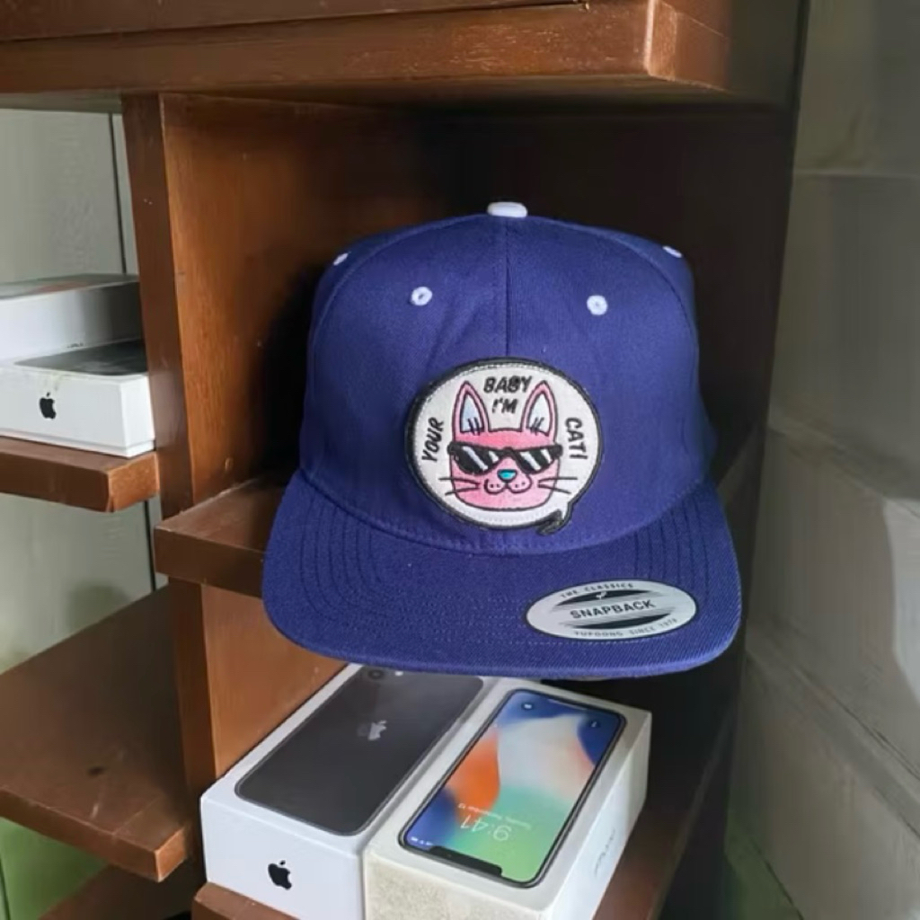 topi feltics