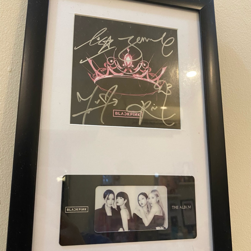 blackpink signed all member the album booklet original authentic