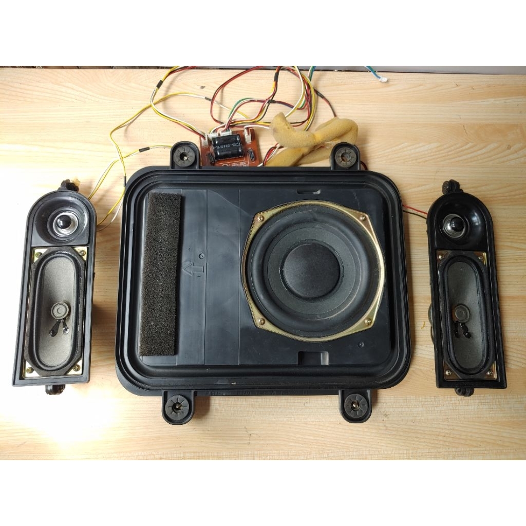 Speaker 2.1 Subwofer slim Polytron