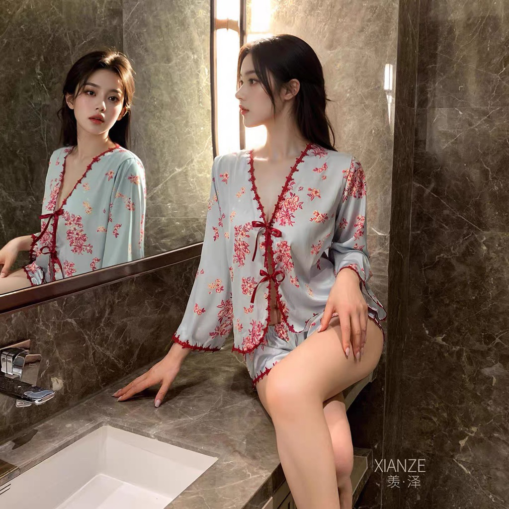 Piyama Cetak dengan Tali Godaan Seksi Imitasi Sutra Set Celana Pendek Rumah Wanita