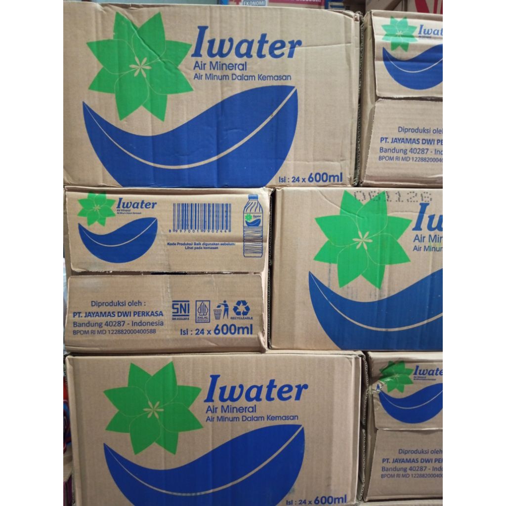 Iwater 600ml 1 dus isi 24 botol / air minum botol / air mineral botol