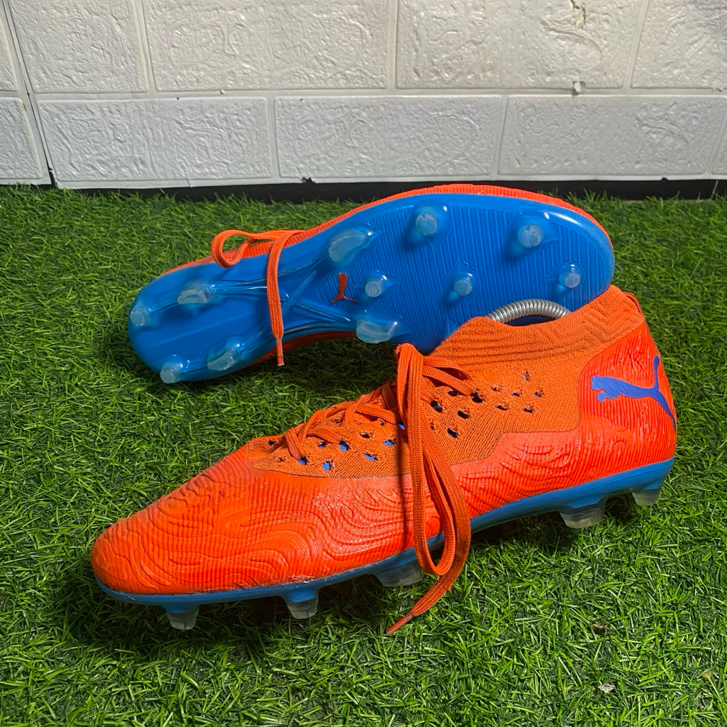 Sepatu Bola Size 45/29.5 CM