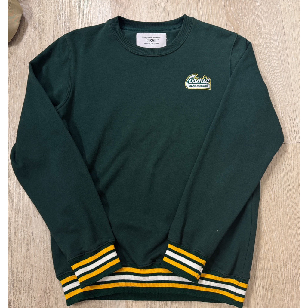 baju cosmic sweater crewneck