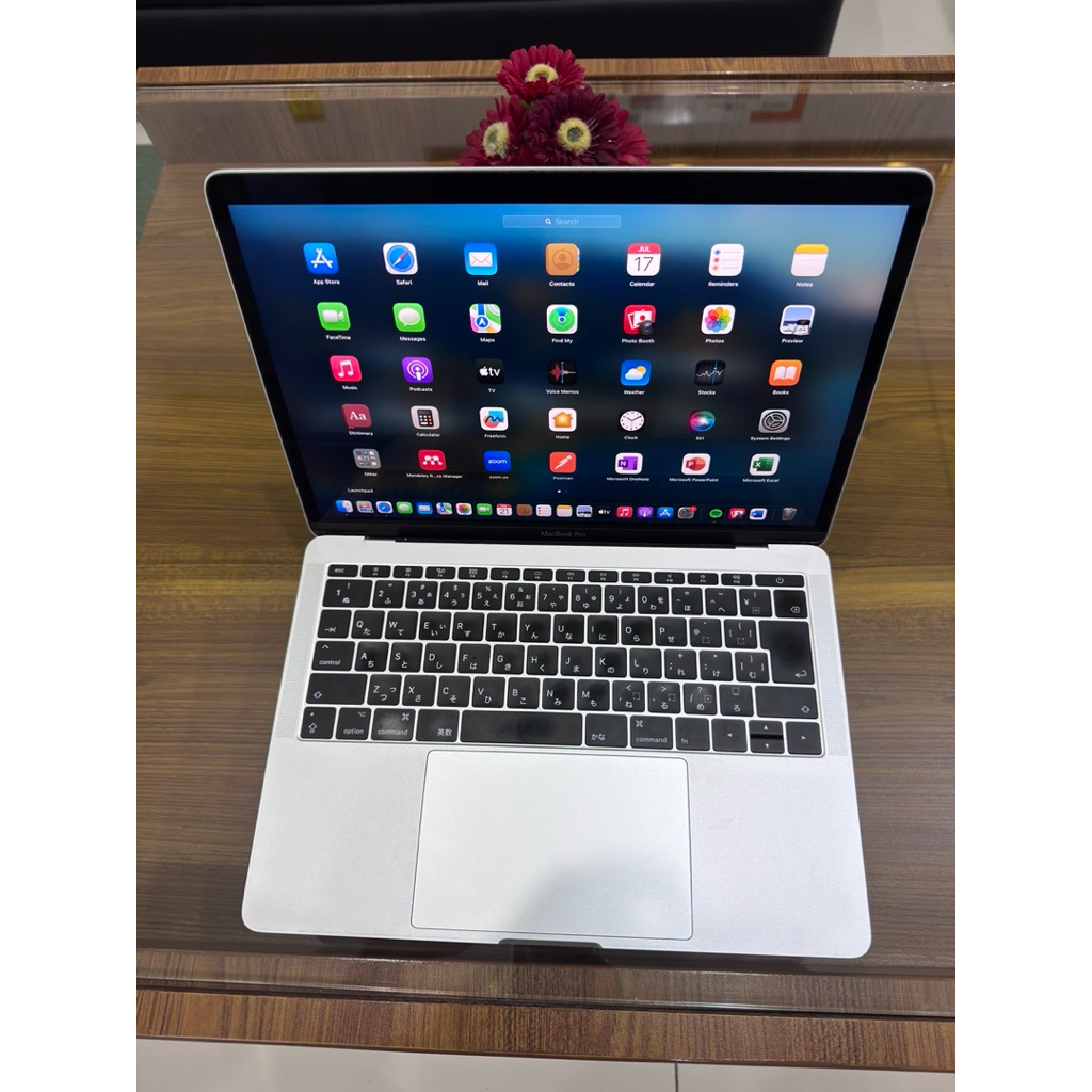 macbook pro 2017 8/512 ex jepang