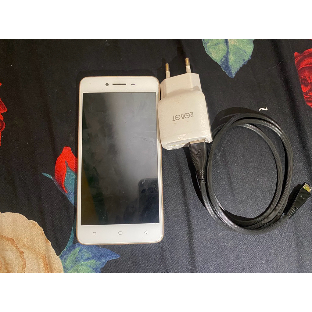 Oppo A37f 2/16 GB ROM LINEAGEOS android 10