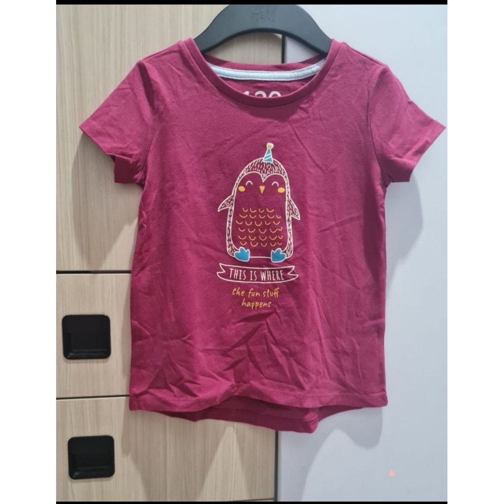 Baju anak Perempuan Giordano Junior/ Baju anak motif pinguin Giordano Junior