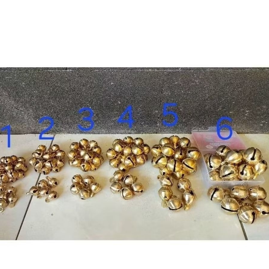 kerincingan bahan Kuningan untuk kalung hewan,menari,barong dll.per pcs