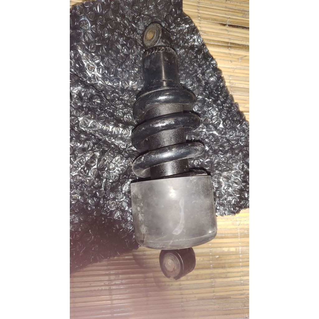 Shock Belakang Supra GTR 150/Sonic 150R ORI AHM